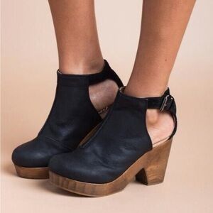 Free People Amber Orchard Leather Wooden Clog 37